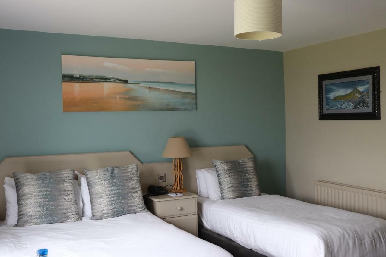 Causeway Hotel 부시밀즈 외부 사진